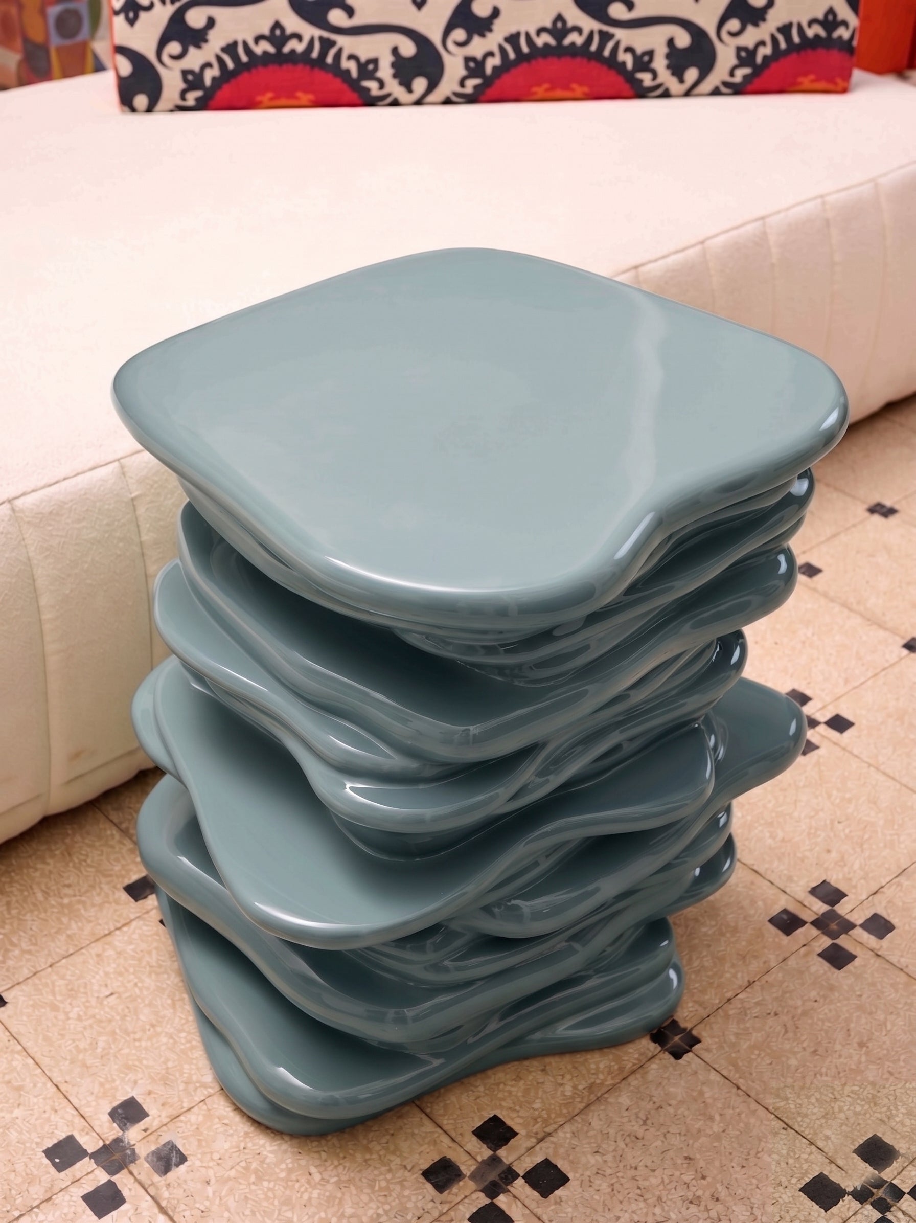 Stack'd side table